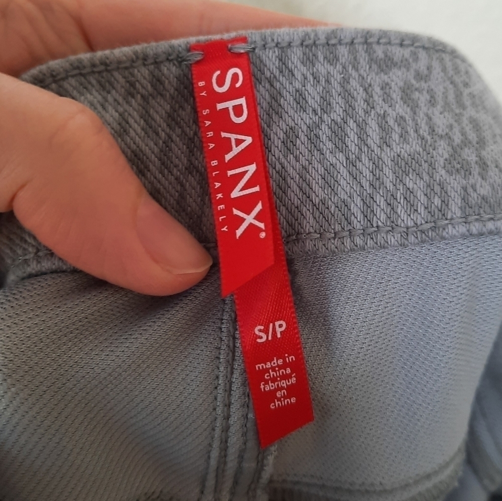 Spanx Gray Python Snakeskin Leggings S - image 4